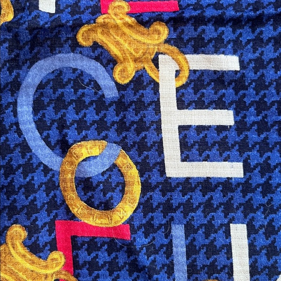 Colorful Patterned Scarf - Picture 3 of 5